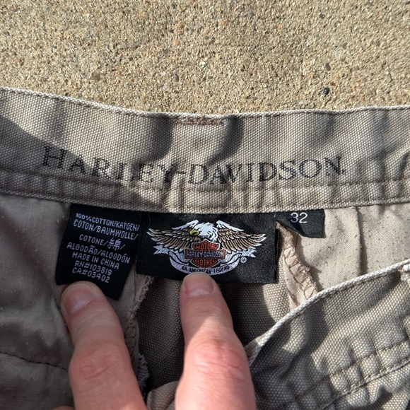 Harley Davidson Y2K Men’s Riding Khaki Motorcycle Cargo Shorts Size 32 - Picture 4 of 10